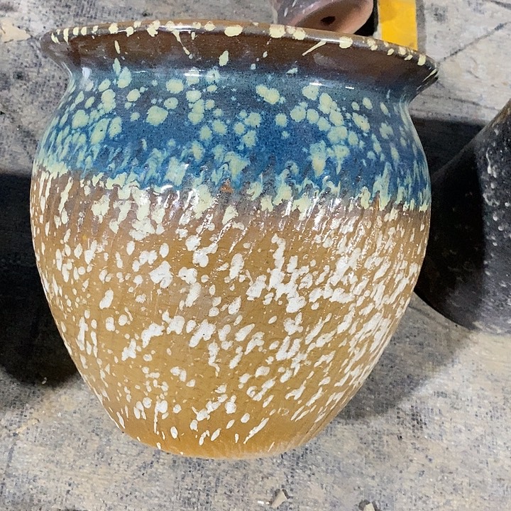 紫砂花盆口径 25高度25