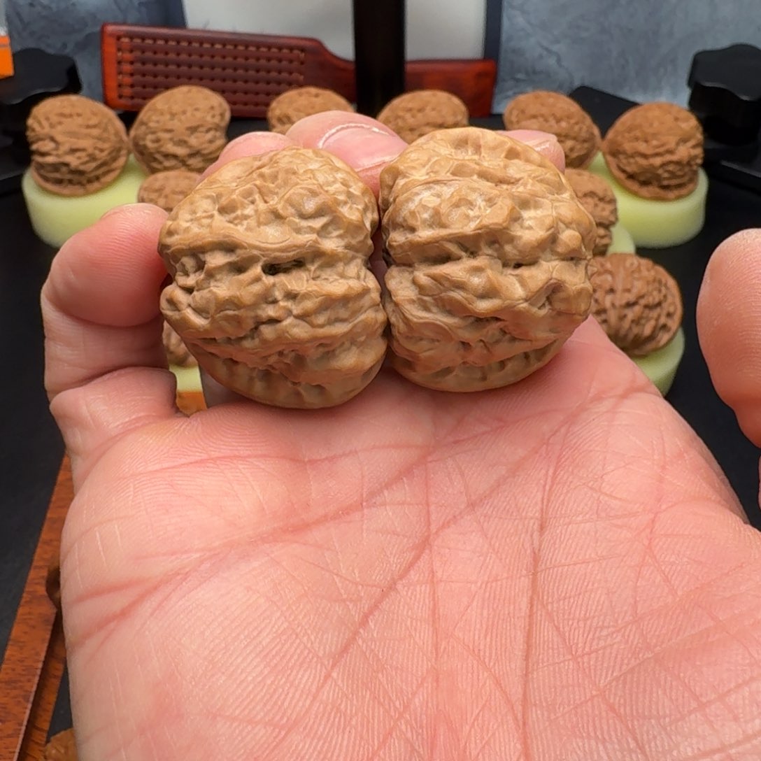 文玩核桃把件蛤蟆