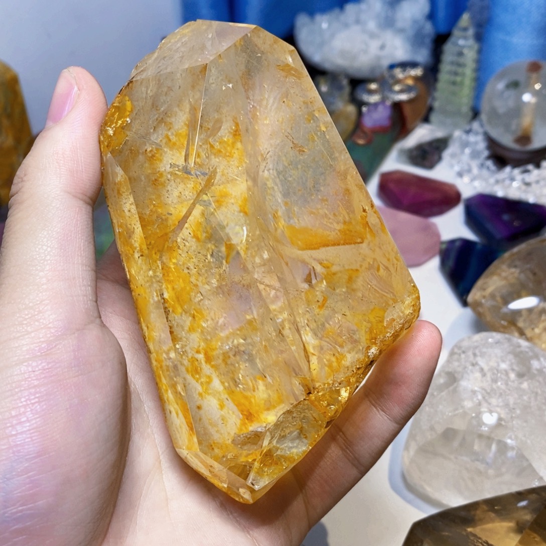 水晶未镶嵌珠宝半成品