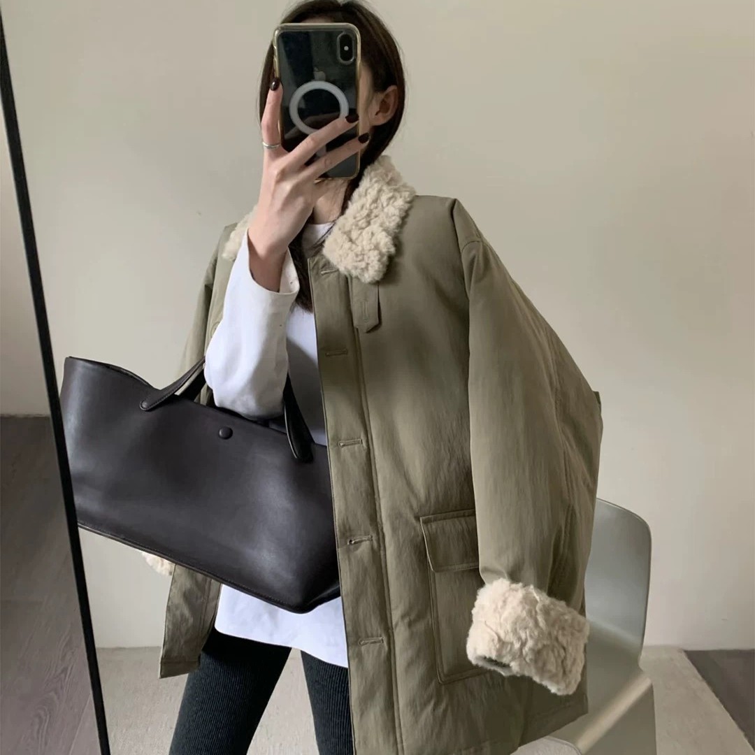 KF2577翻领拼接加厚羊羔毛外套