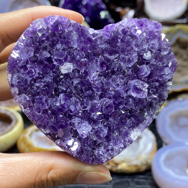 水晶爱心摆件未镶嵌