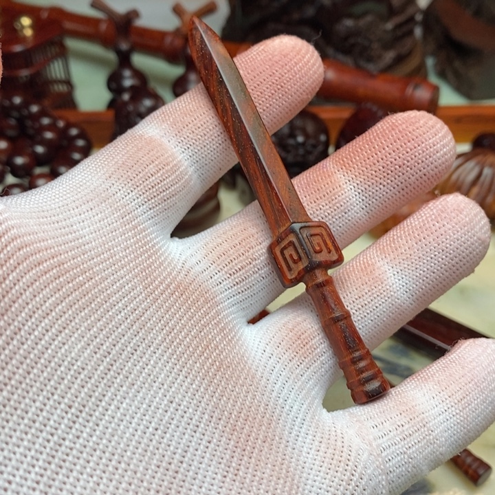 丰***熹檀香紫檀（小叶紫檀）