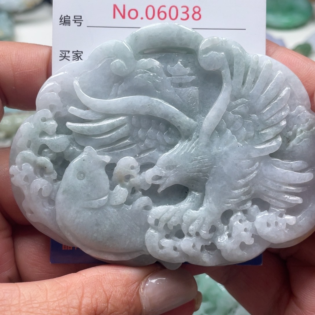 翡翠挂件未镶嵌翡玉缘翡翠挂件