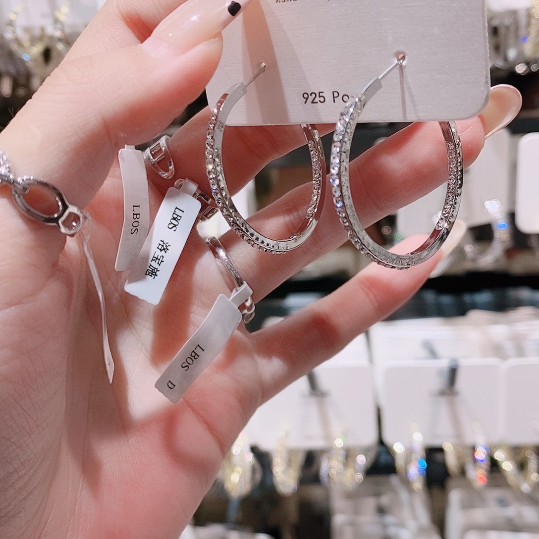 锆石铜合金合金银色