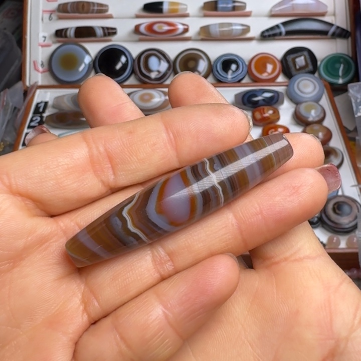 玛瑙/玉髓颈饰未镶嵌