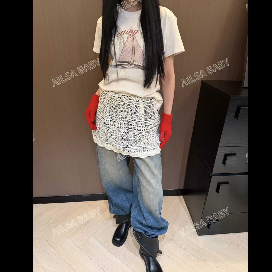 【AILSA BABY】欧货高级感纯色蕾丝镂空钩花屁帘短裙/112503A