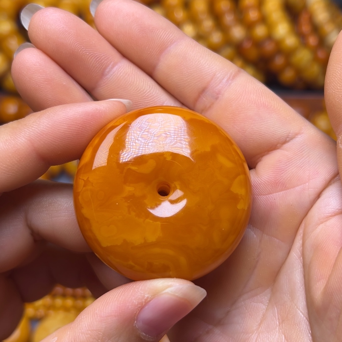 蜜蜡未镶嵌吊坠(不含链)