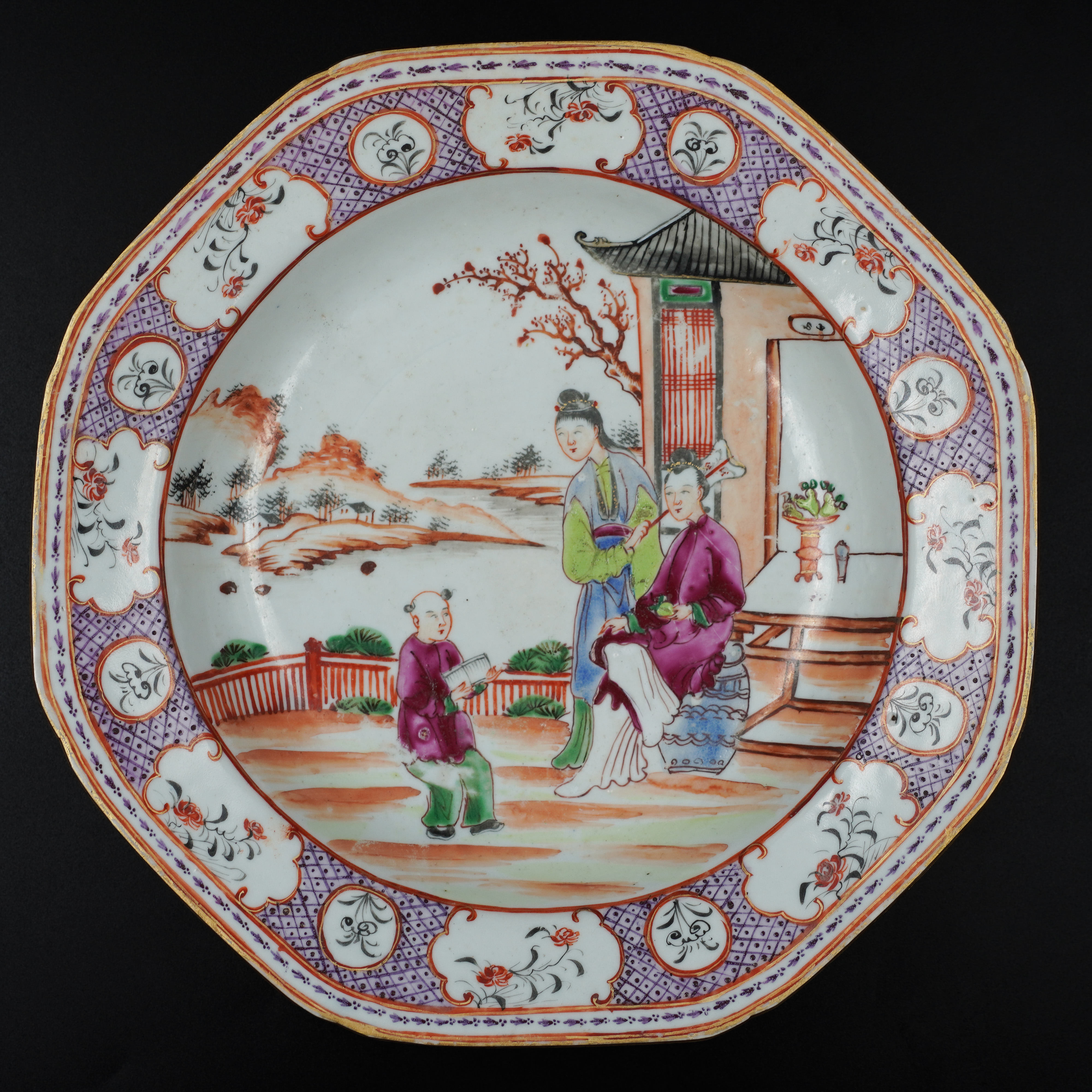 粉彩描金人物盘--162