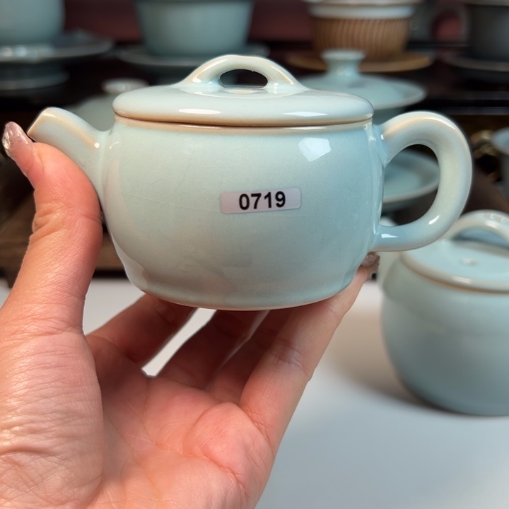 瓷片胖*微瑕哈哈哈哈哈哈