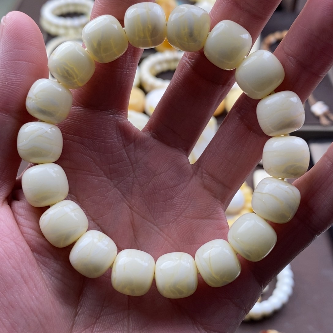 琥珀裸石未镶嵌蜜蜡蜜蜡吊坠项链