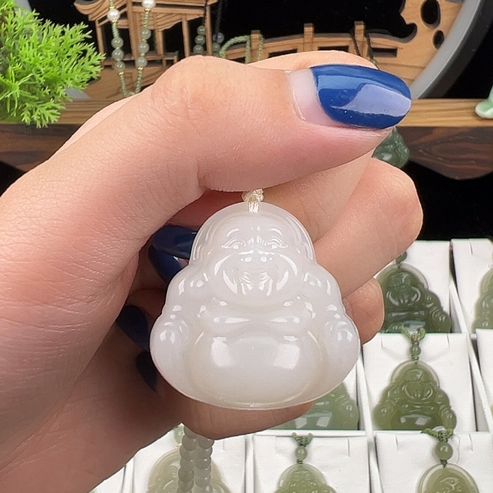 晚***睡颈饰未镶嵌和田玉