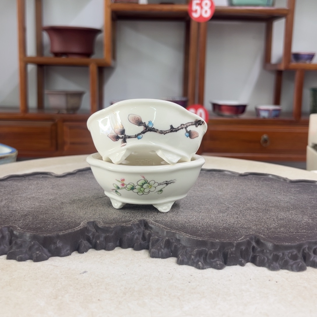 紫砂花盆瑕疵3.5-8.5-8/2。。。