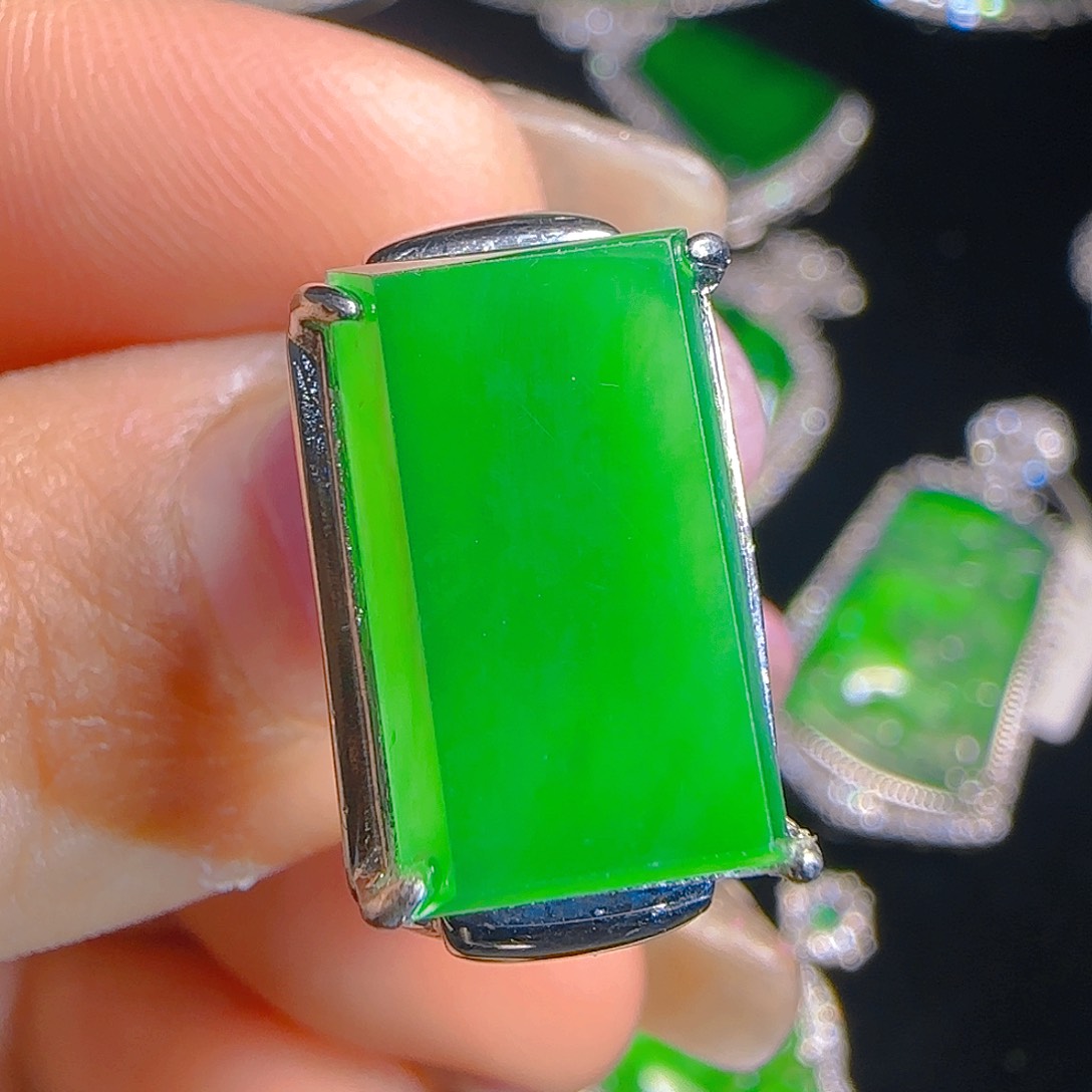 翡翠戒指银S925镶嵌天然