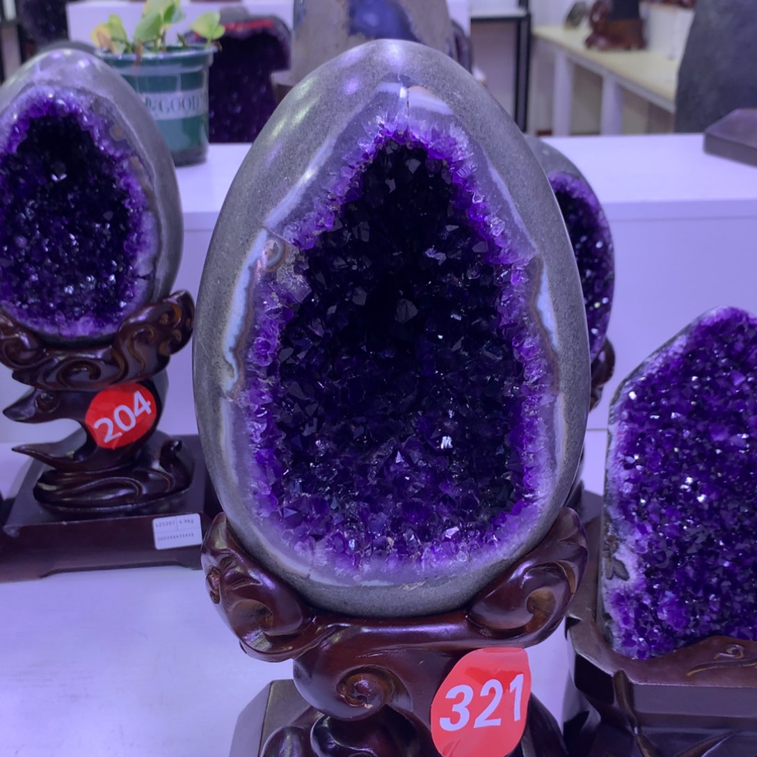 紫晶大型摆件（非配饰）未镶嵌