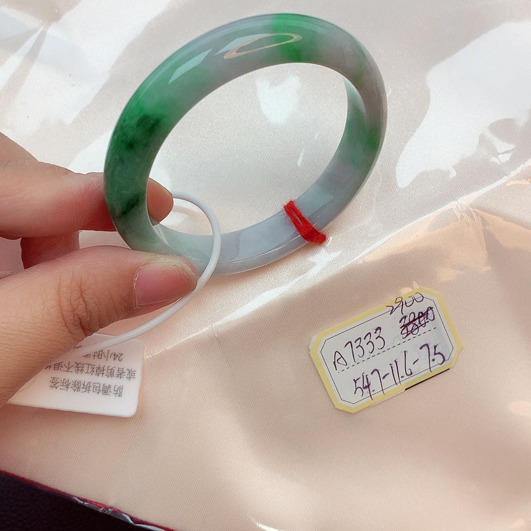 翡翠手镯未镶嵌天然缅甸翡翠A货