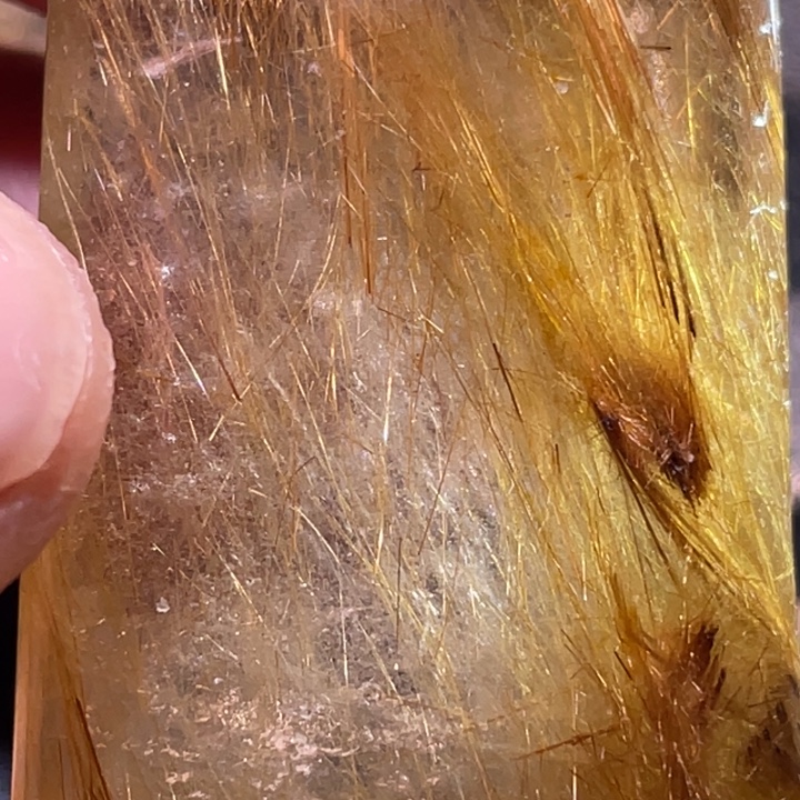 鑫***备发晶未镶嵌颈饰钛