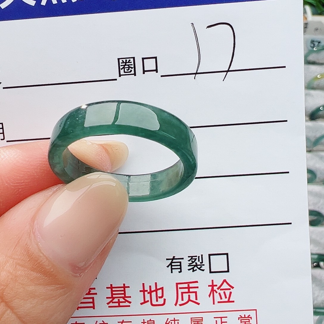 未镶嵌戒指翡翠翡翠
