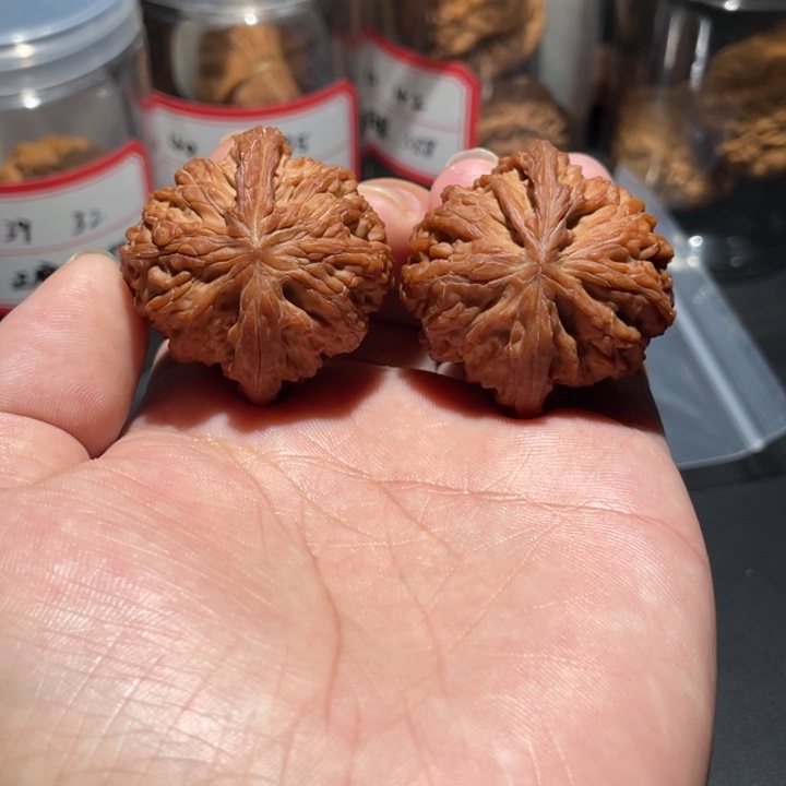 文玩核桃吊坠38血磨