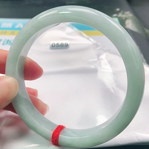 翡翠手镯未镶嵌0589号