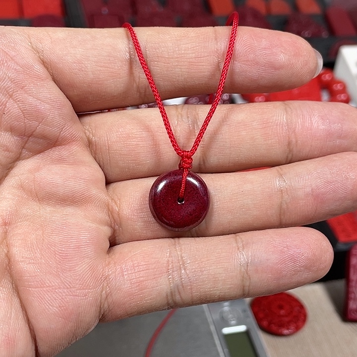 天然辰砂高压原石小平安扣吊坠