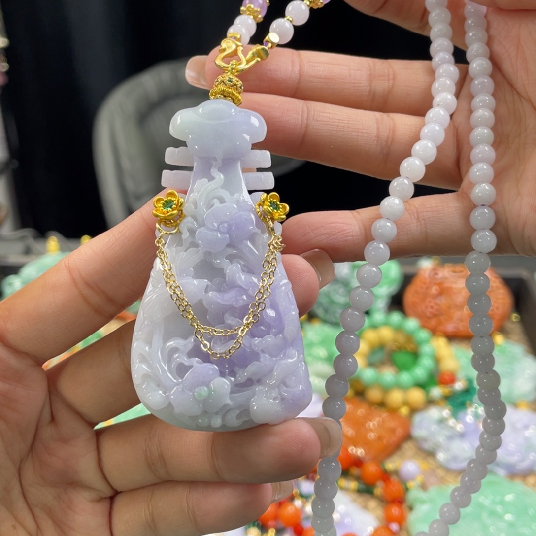 翡翠颈饰未镶嵌代编织