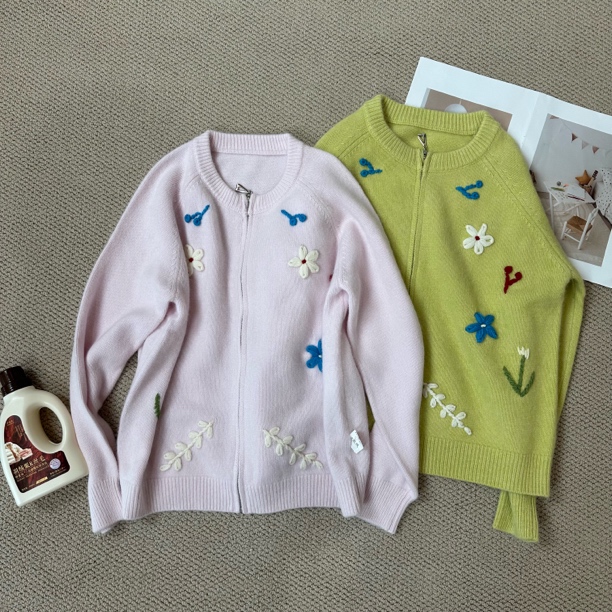 【伟伟专属】2色刺绣花朵羊毛衫圆领拉链款时尚百搭