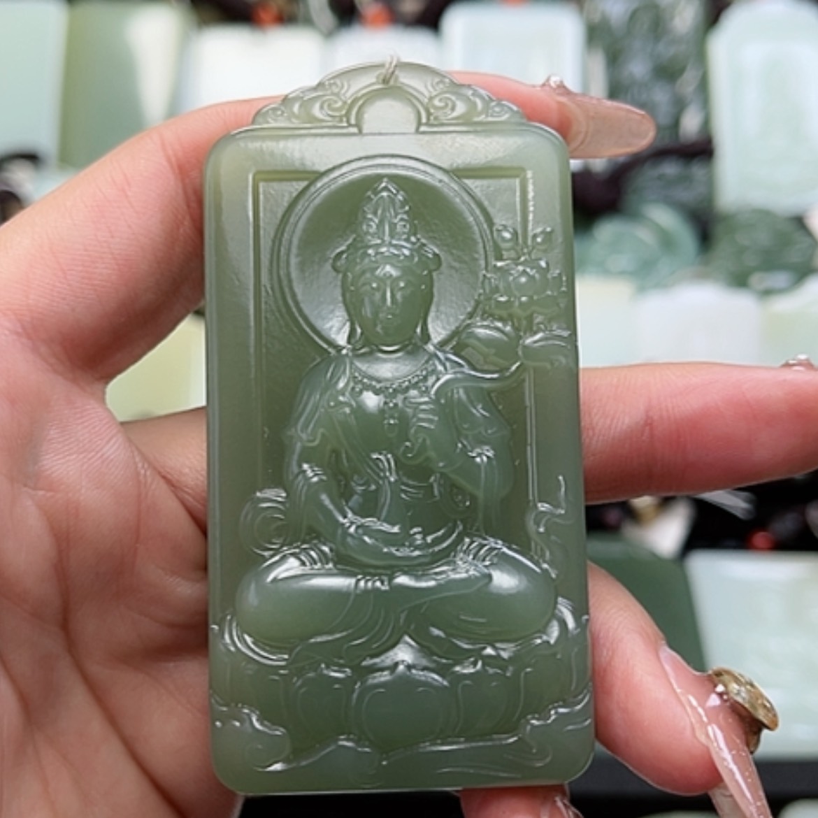 【闪购商品】和田玉颈饰未镶嵌黑****_