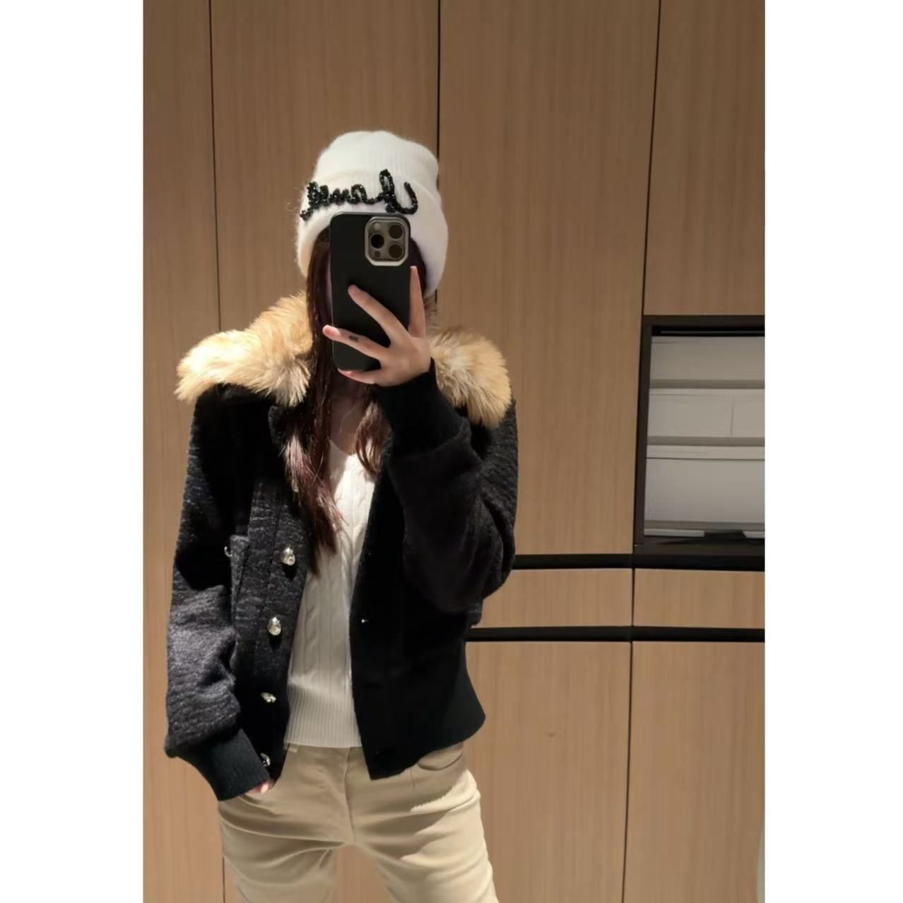 黑不染 可拆卸毛领秋冬高级感夹克短外套