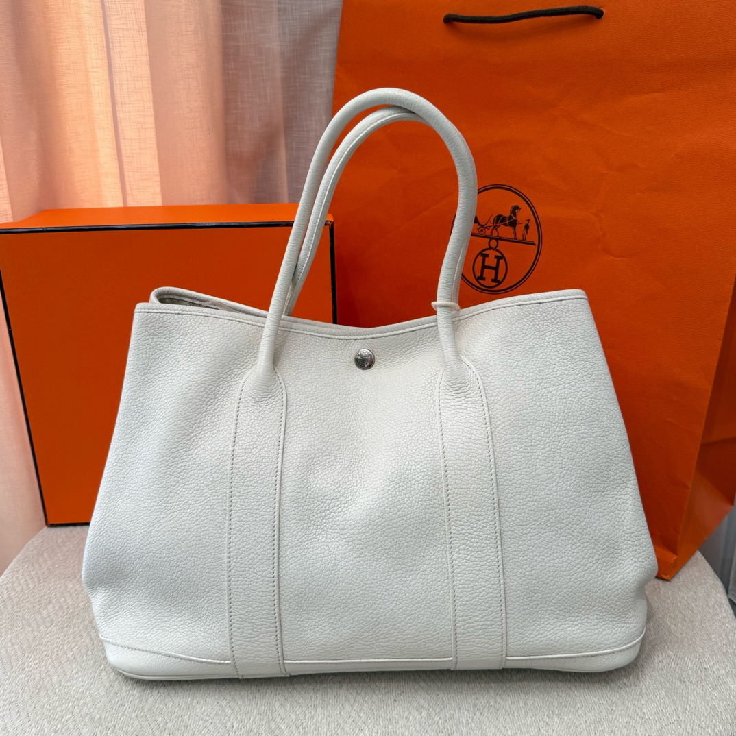 95新 Hermes/爱马仕 GardenParty36银扣手提包白色真皮框N