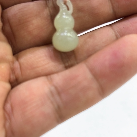 【闪购商品】吊坠(不含链)未镶嵌和田玉