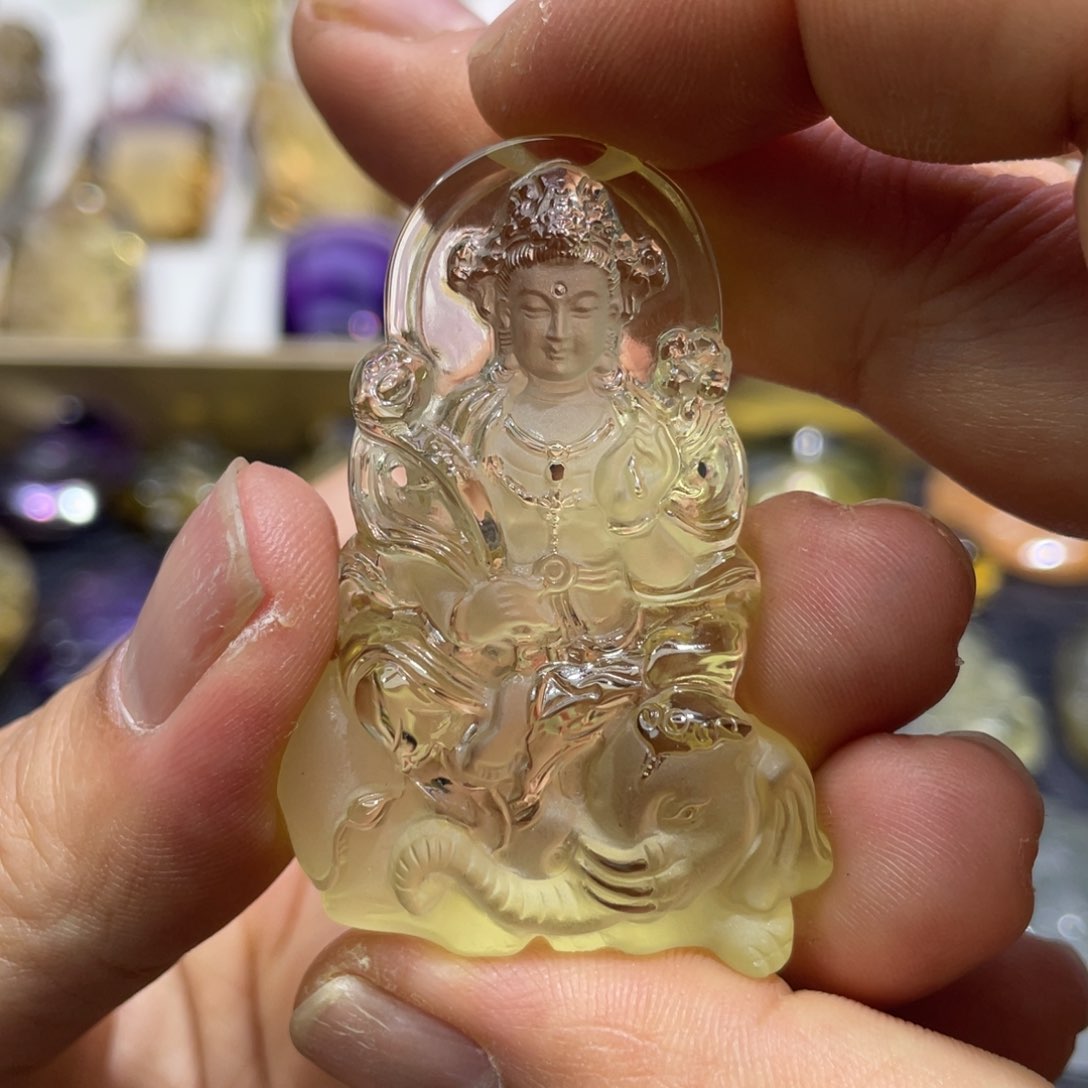 未镶嵌颈饰水晶定制