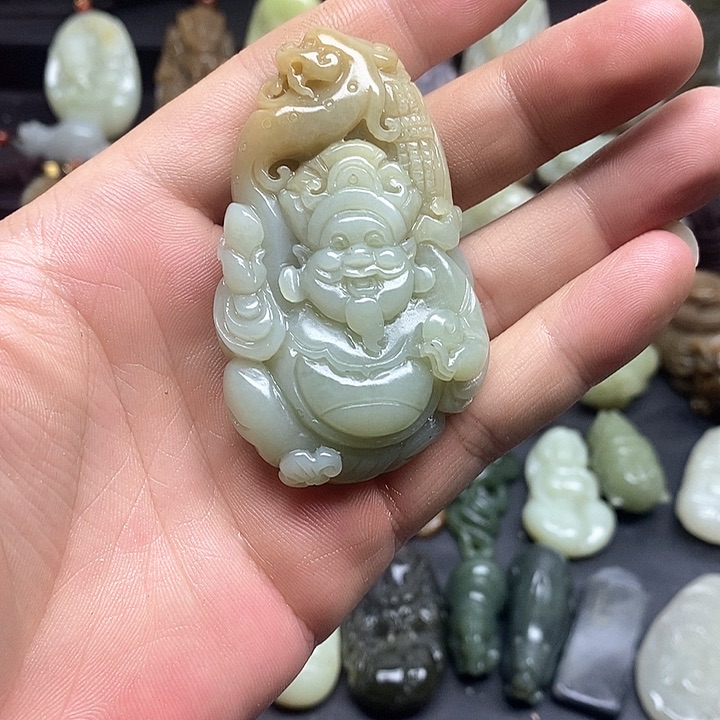 和田玉颈饰未镶嵌梦