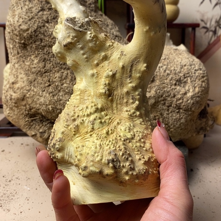 香榧木半***。黄杨木手把件