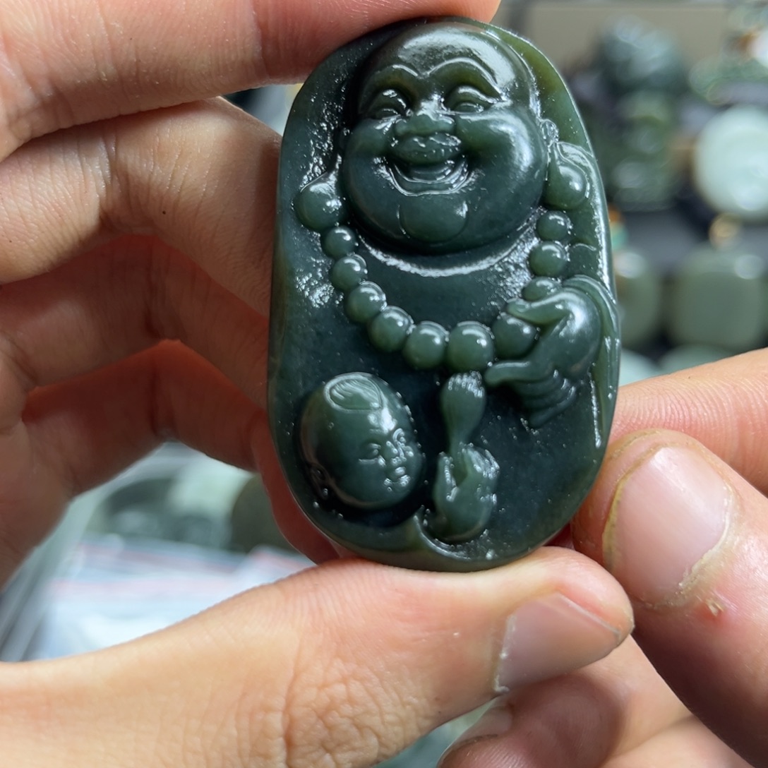 和田玉未镶嵌颈饰