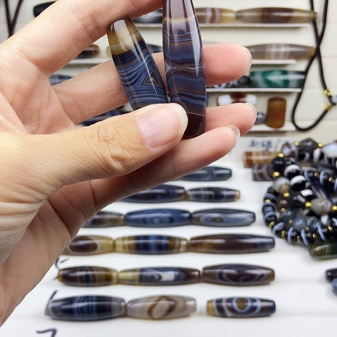 y***g玛瑙/玉髓未镶嵌颈饰