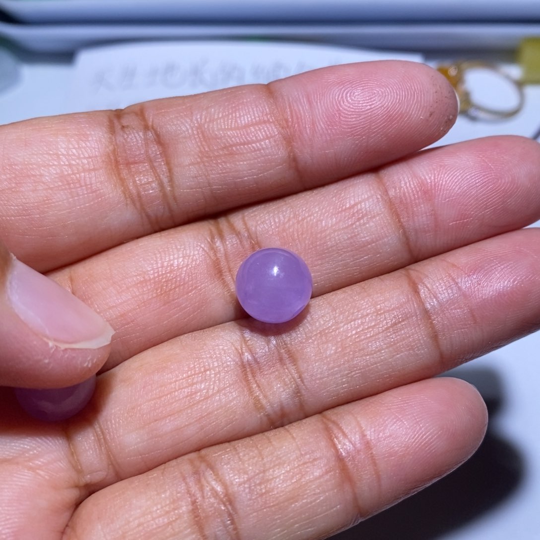 颈饰未镶嵌翡翠如*