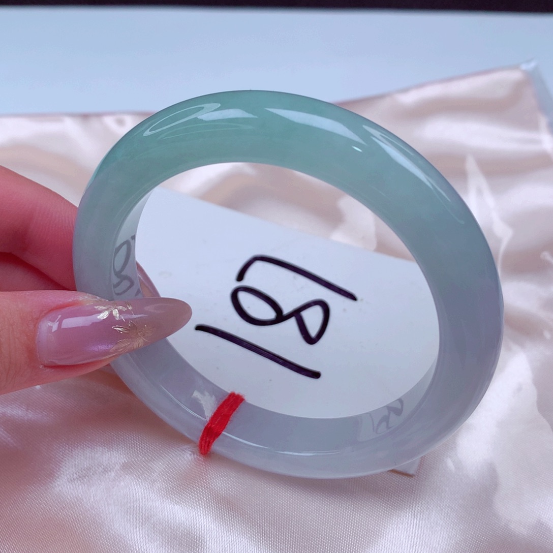 翡翠手镯未镶嵌翡翠55