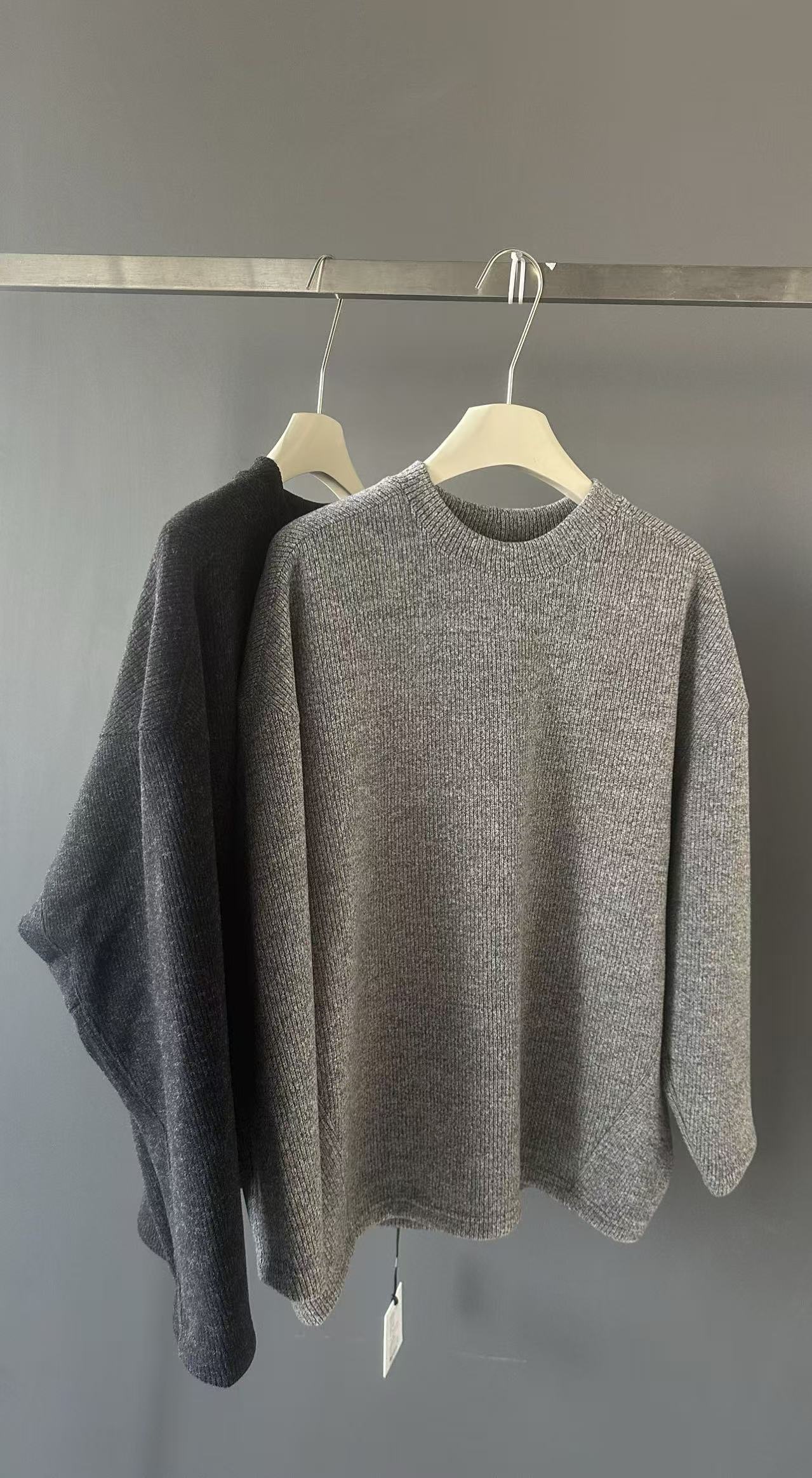 HUGETAG男士圆领简约秋冬加绒轻职风套头衫（F1253)