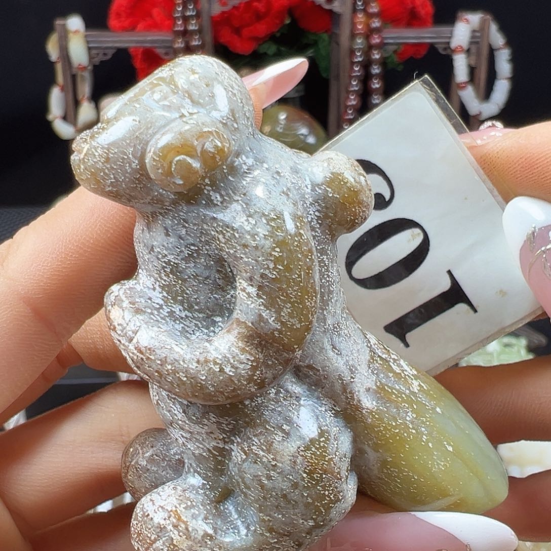 和田玉未镶嵌挂件