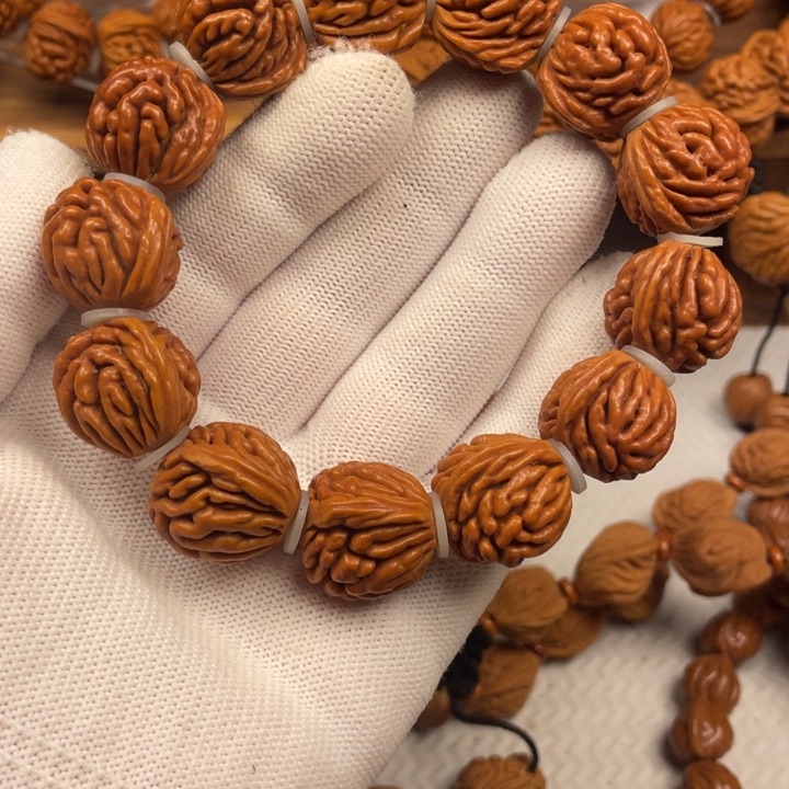 桃木8号链接桃核手串一个