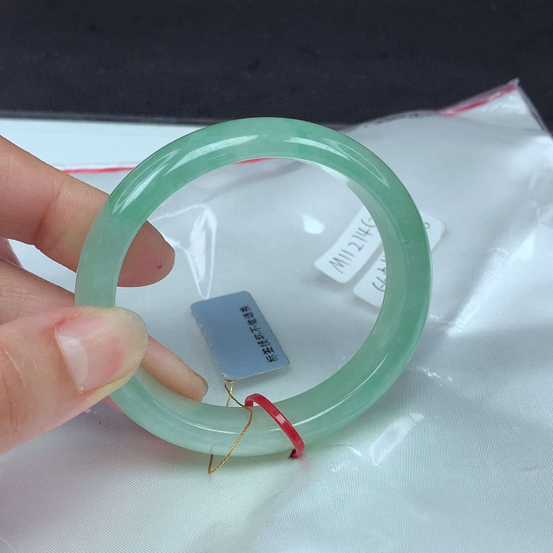 翡翠手镯未镶嵌55贵2145