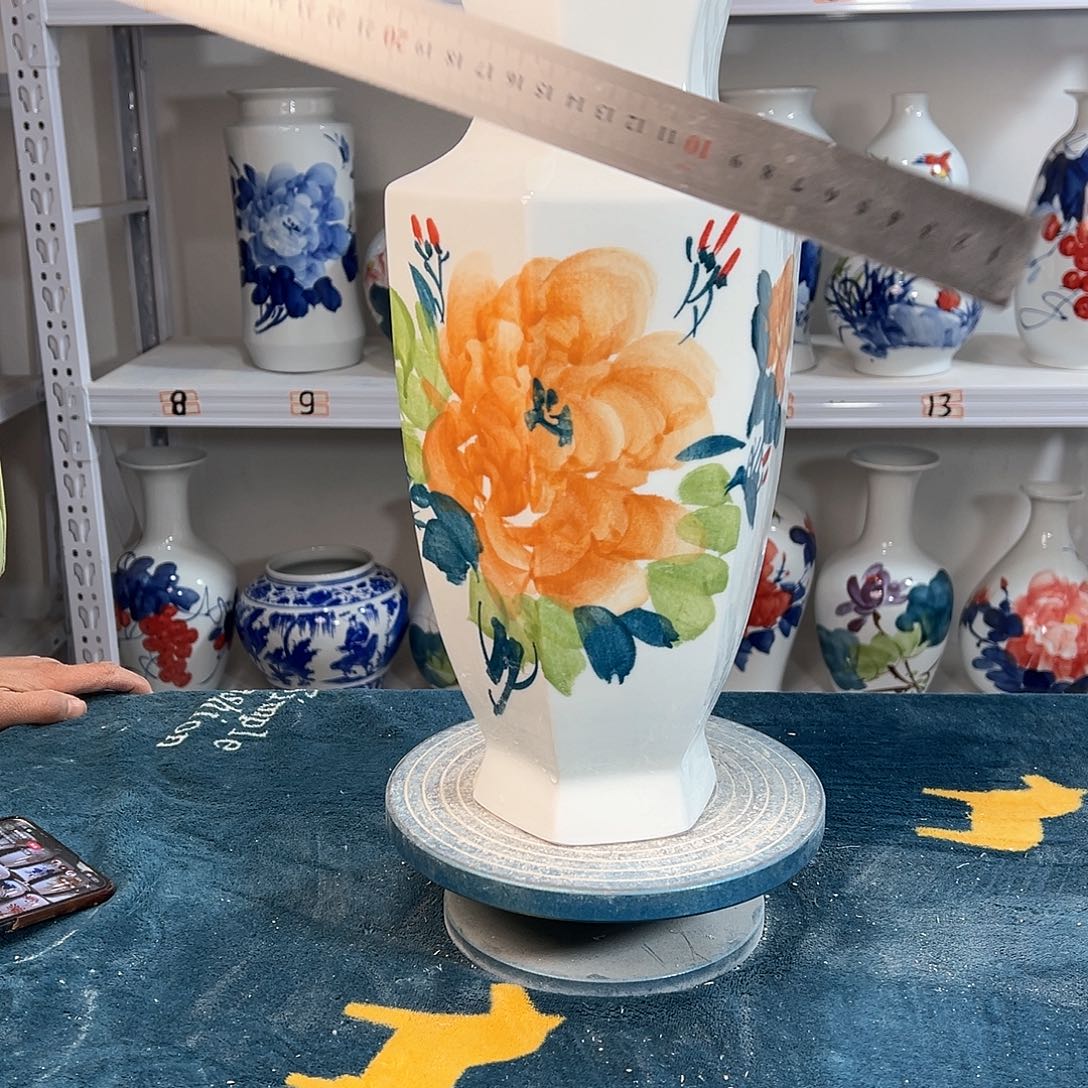 摆件景德镇陶瓷6黄牡