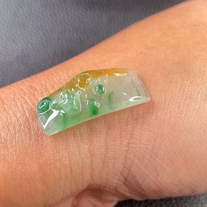 定制翡翠未镶嵌翡翠