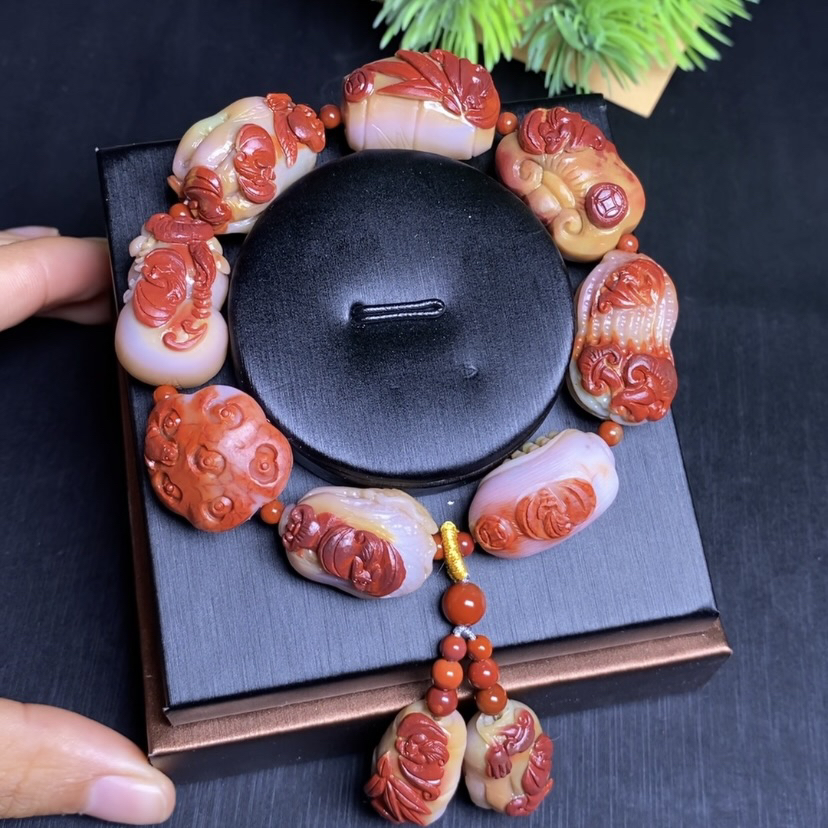 天然四川大凉山盐源玛瑙苏工雕刻稀有料包浆八宝手串手持
