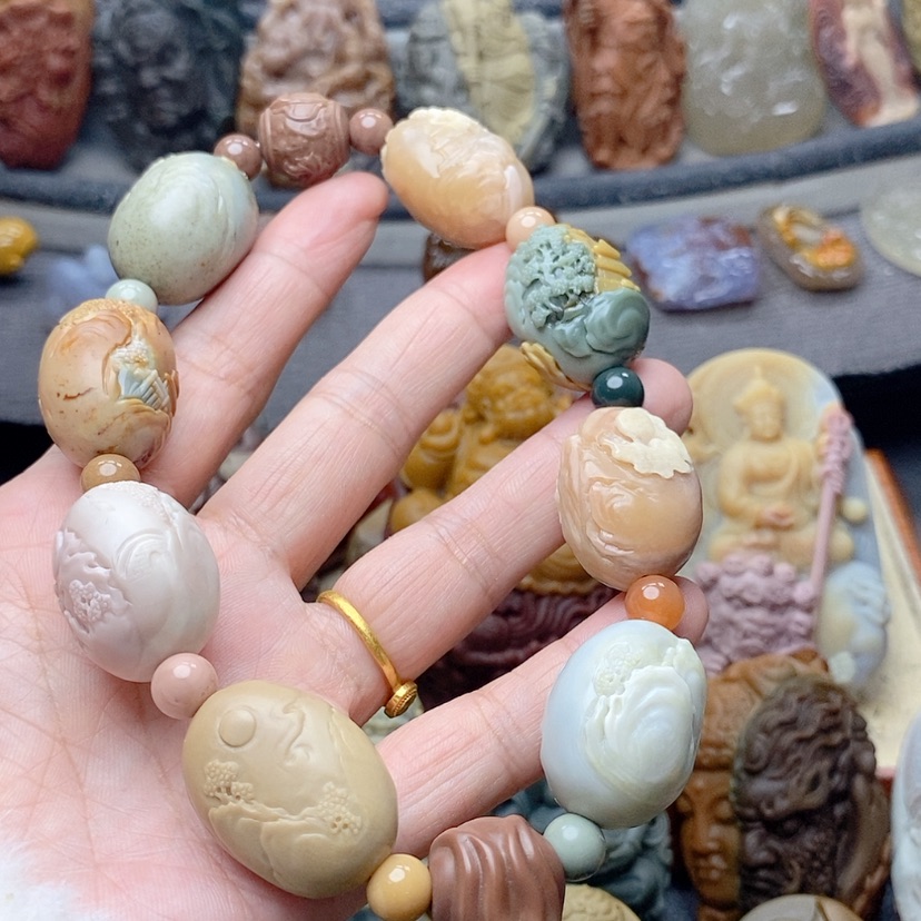 【闪购商品】定制石英质玉吊坠未镶嵌