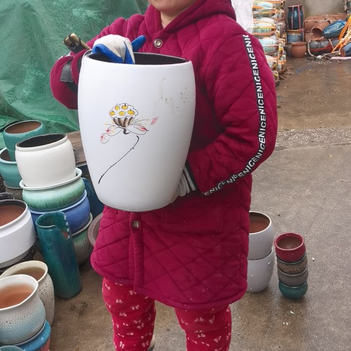 红陶口23高33瑕疵