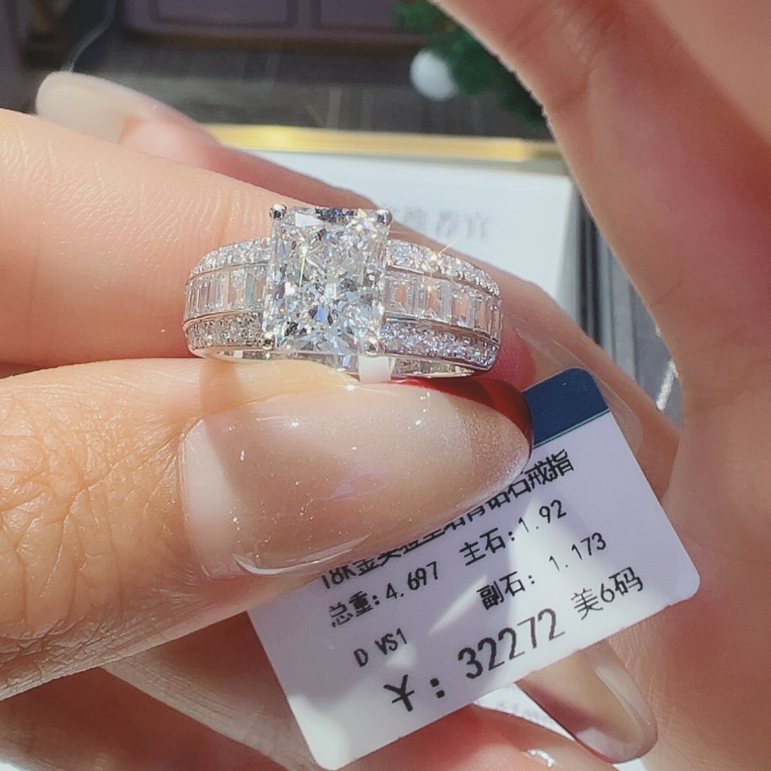 实验室培育钻石18K金镶嵌1.92ct12-13