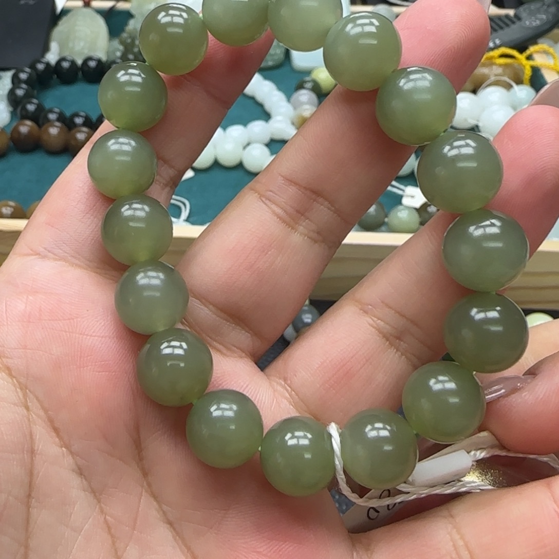 和田玉未镶嵌手链