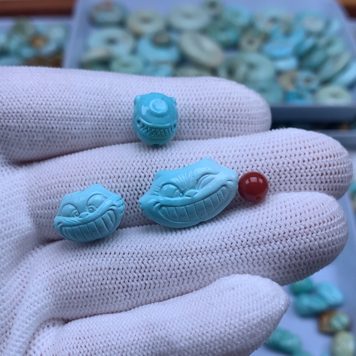 ****小南红玛瑙未镶嵌珠宝奇石