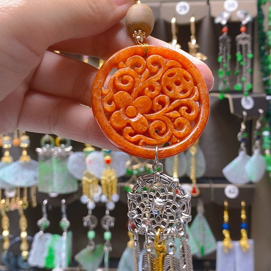 未镶嵌翡翠耳饰翡翠